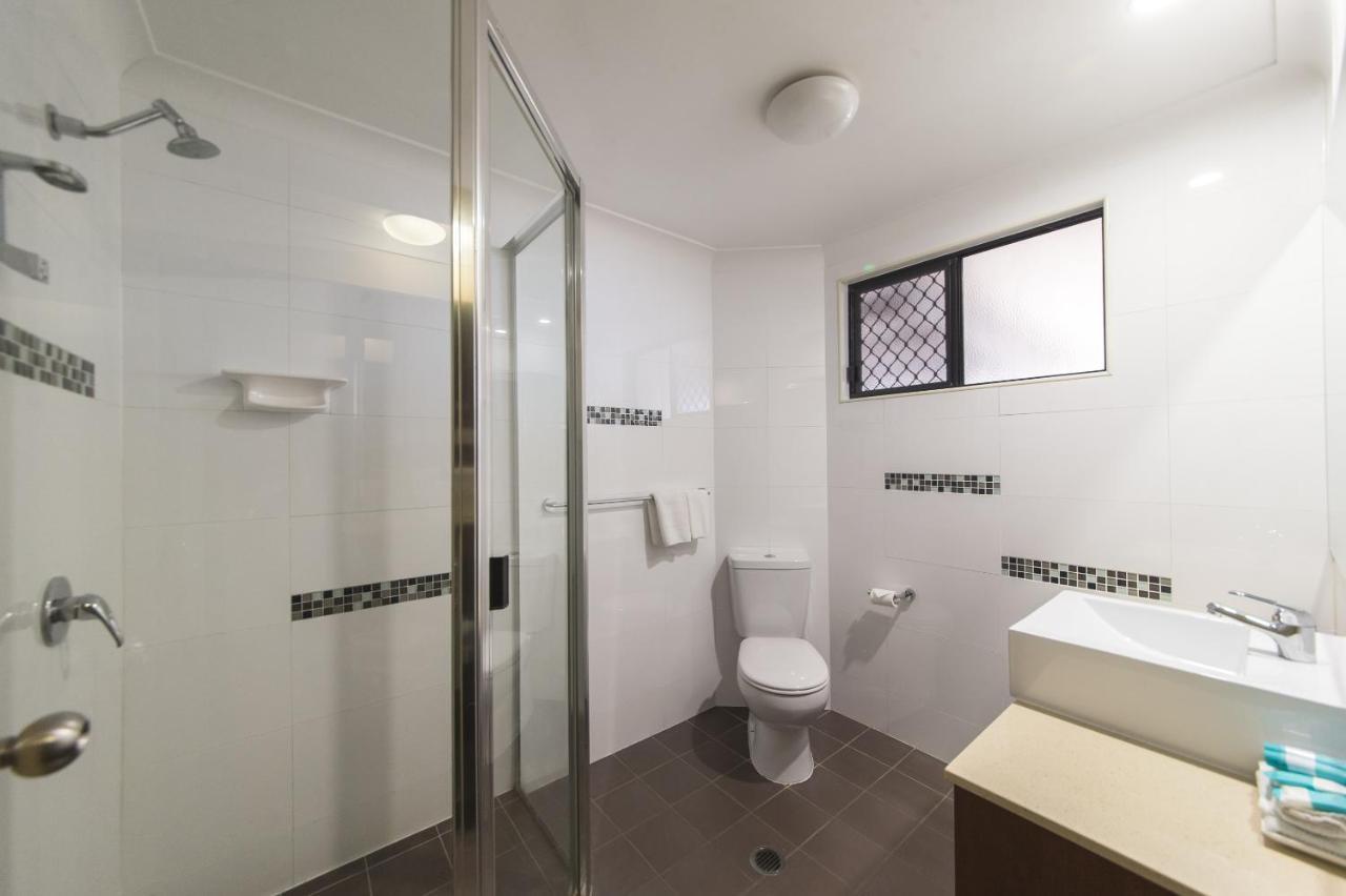 רוקהמפטון Rocky Resort Motor Inn מראה חיצוני תמונה